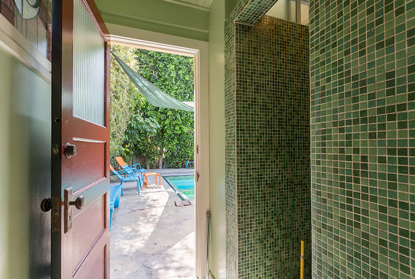 EWLOCATEs7oss IMG-008553