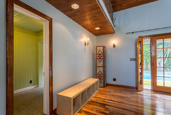 EWLOCATEs7oss IMG-008233