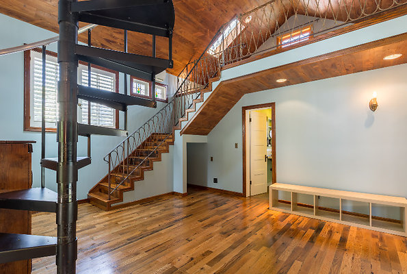 EWLOCATEs7oss IMG-006922