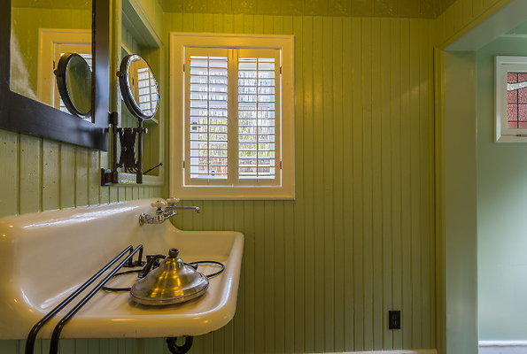 EWLOCATEs7oss IMG-008354