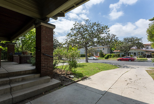 EWLOCATEs7oss IMG-009228