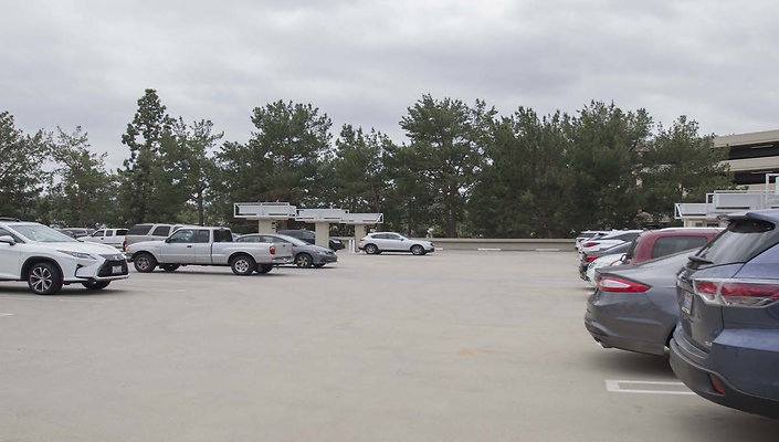 Warner-Center-Tower-1-Parking-Lot-03