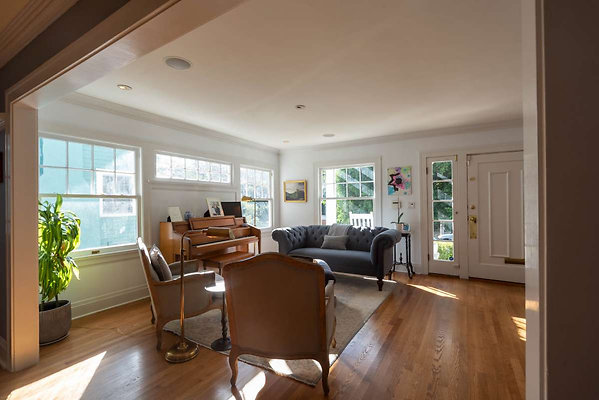 10932 living 6 10932 living 6