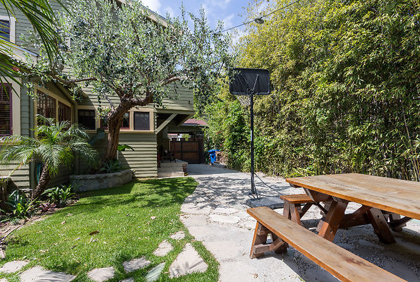 EWLOCATEs7oss IMG-005939 EWLOCATEs7oss IMG-005939