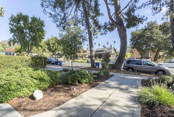 eastwestlocationsIMG-000749 eastwestlocationsIMG-000749