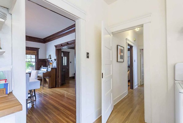 eastwestlocationsIMG-003155 eastwestlocationsIMG-003155