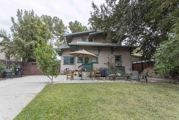 eastwestlocationsIMG-004600 eastwestlocationsIMG-004600