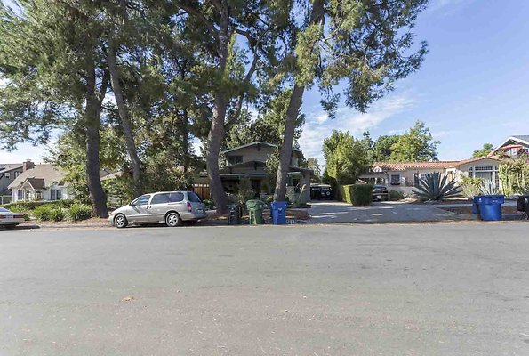 eastwestlocationsIMG-005415 eastwestlocationsIMG-005415