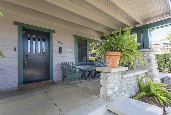 eastwestlocationsIMG-001105 eastwestlocationsIMG-001105