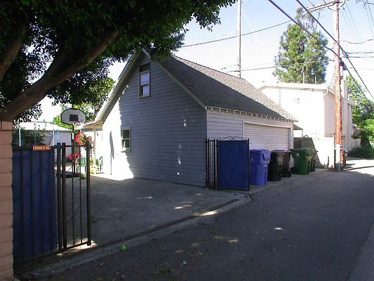 4616 garage 1 4616 garage 1