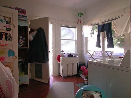 4616 laundry 1 4616 laundry 1