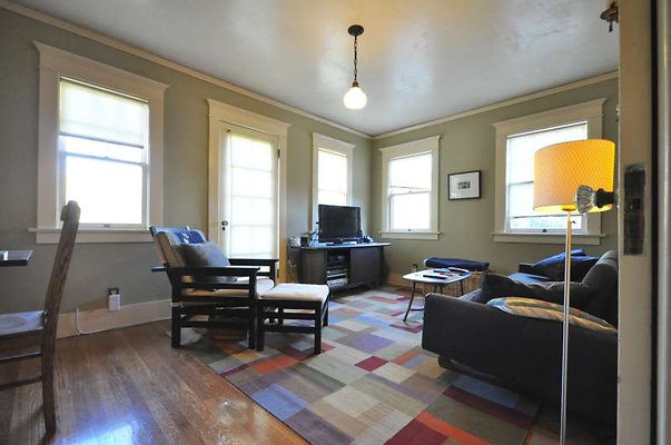 9569 den 1 9569 den 1