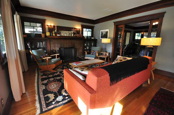 9569 living 4 9569 living 4