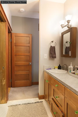 3448-bathroom-reverse-30
