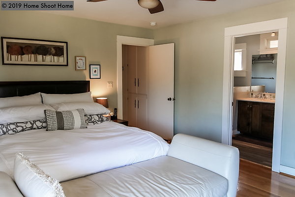 42master-bedroom-reverse