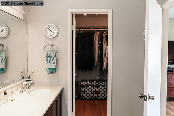 47master-bathroom-alt