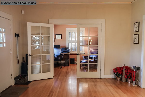 05living-room-reverse