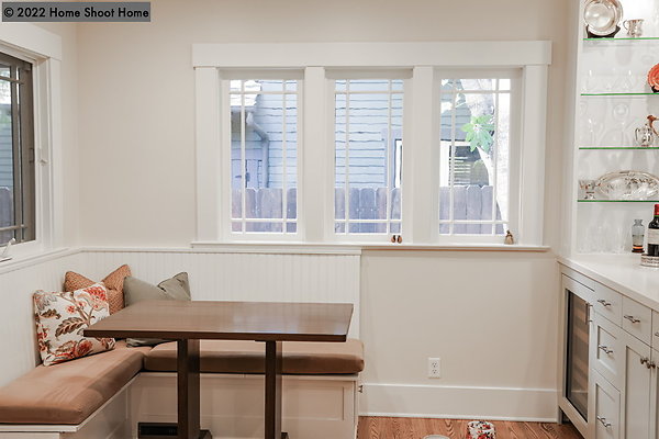 15breakfast-nook
