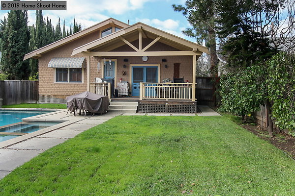 37backyard-reverse 37backyard-reverse