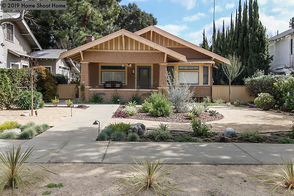 46view-from-sidewalk 46view-from-sidewalk