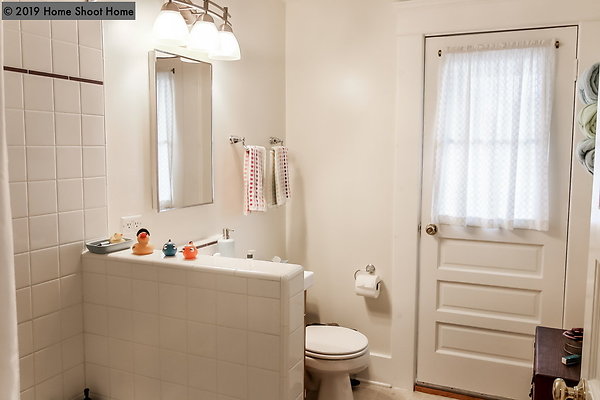 28bathroom2 28bathroom2