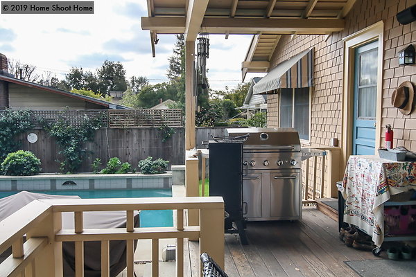 32back-porch 32back-porch