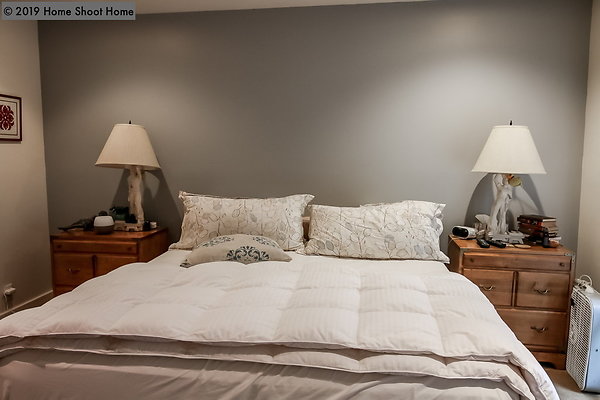 21bedroom1-alt-reverse 21bedroom1-alt-reverse