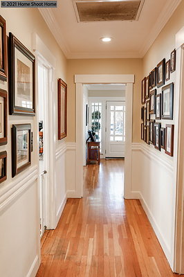 21hallway-reverse